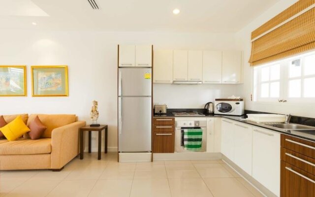Ocean Breeze Resort & Apartments