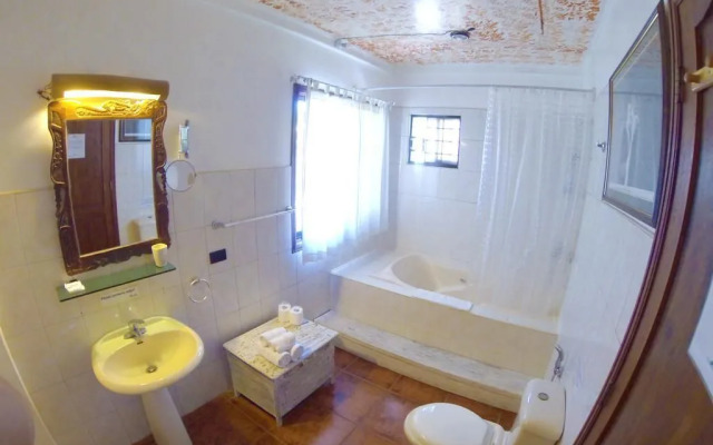Lanterna Hotel Boracay
