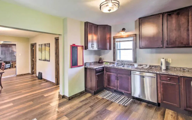 Appleton Abode Near Lake Winnebago & Downtown