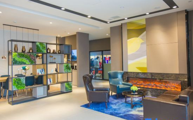 Homeinn Selected Hotel (Jiaxiang Downing Street)
