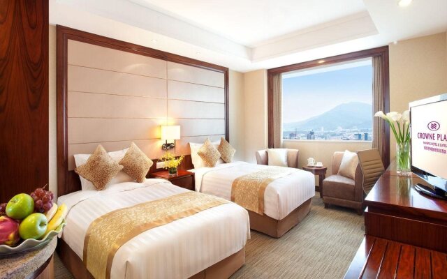 Crowne Plaza Nanjing Hotel & Suites