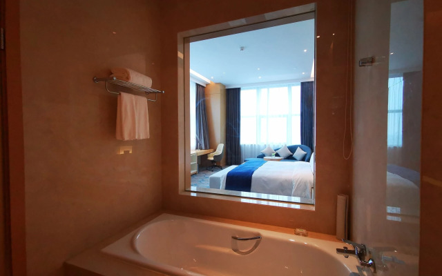 Holiday Inn Jiashan by IHG