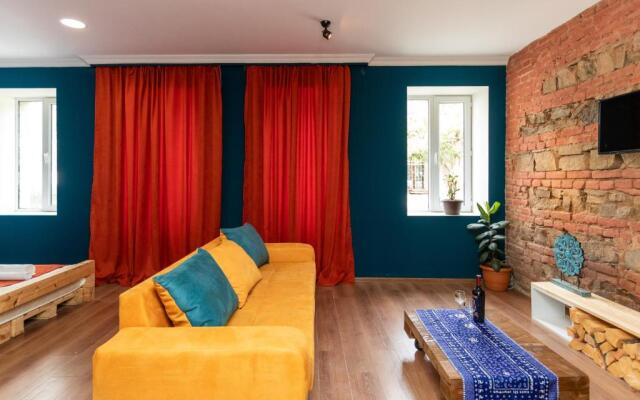 Giorgi's apartment