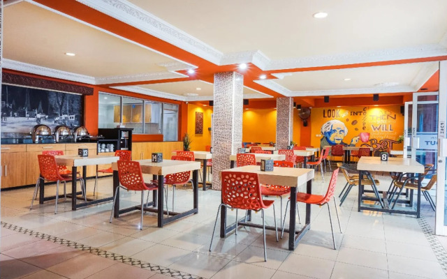 Pagaruyung Hotel Batusangkar By OYO Rooms