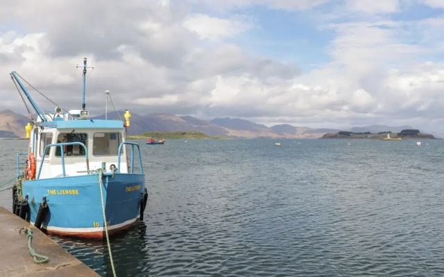 Tirlaggan Studio
