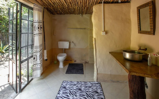 Punda Milias Lodge