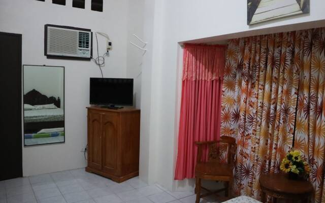 Hundred Isles' Room Rentals and Transient House