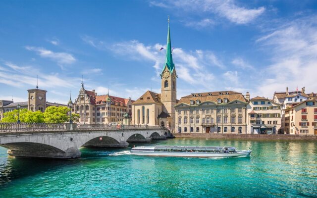 Le Bijou Lintheschergasse / Zurich HB