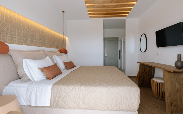 Pnoi Hotel