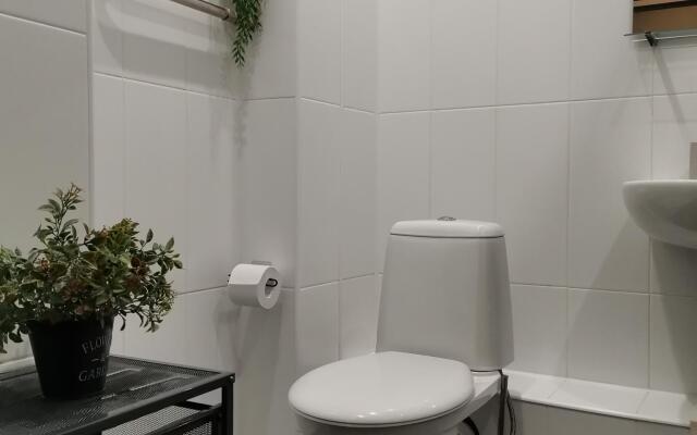 Studios Are Cozy for Everyone in the center