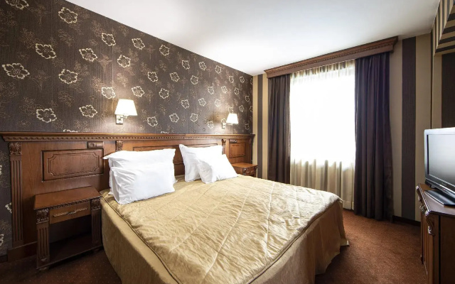 Hotel Ezeretz
