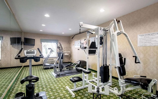 Quality Inn & Suites