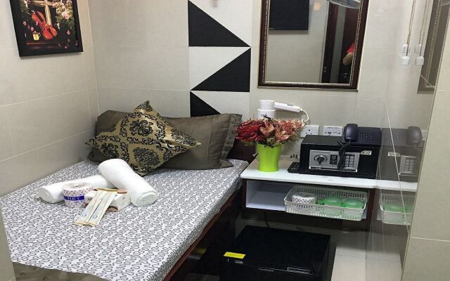 Skylark Hostel