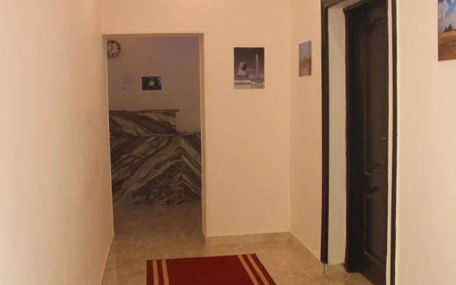 Farida Pyramids View