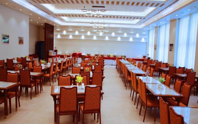 Rozana Hotel