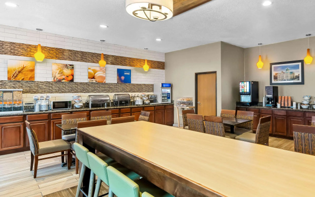 Comfort Suites Vincennes