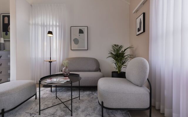 Villa Albi - Machne Yehuda Hotel