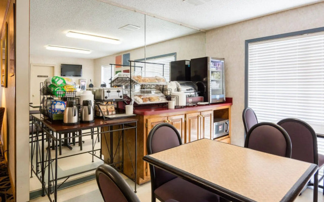 Quality Inn University Area