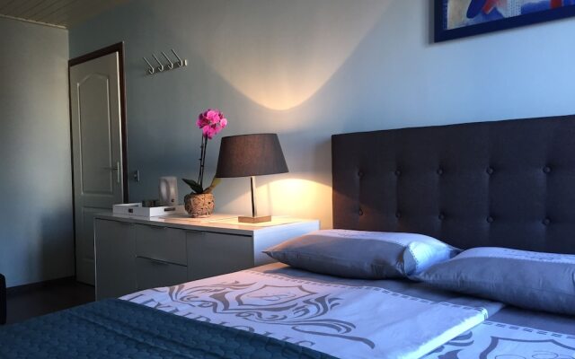 Holiday & Business Stay Schiphol Airport