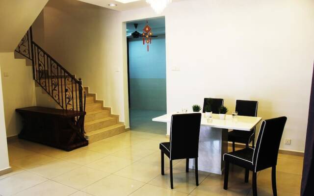 Cheras TY Cozy Homestay