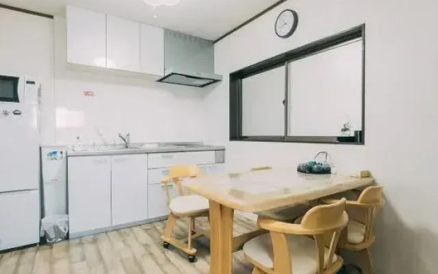 Fortune House Momodani2-3-24