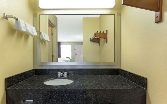 Americas Best Value Inn & Suites Sumter