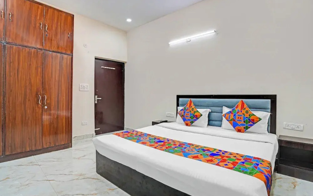 Fabhotel Winsome Inn