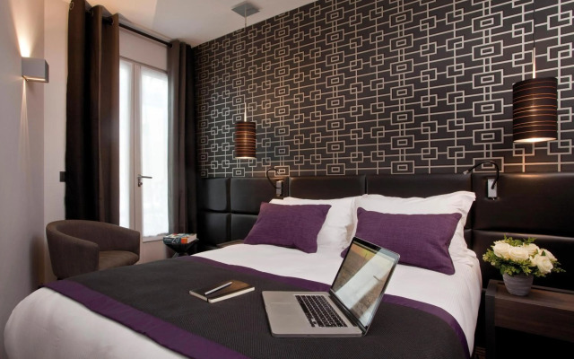 Le Grey Hotel