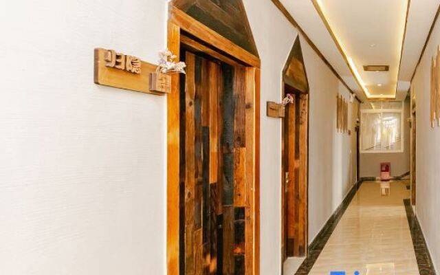 Xiyi Hailuogou townlet Xiaozhu Homestay