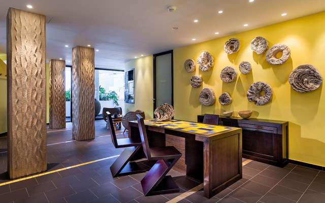 Seaside Grand Hotel Residencia