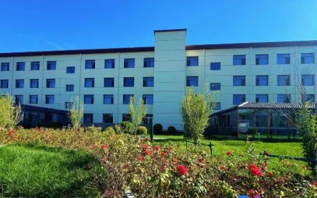 Vienna Hotel (Mengcun Tuanjie Road Party School Branch) – Exterior – Cangzhou
