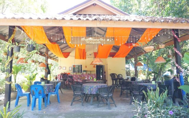 Phayam Hostel