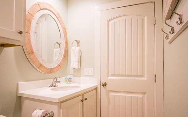 Driftwood Delight 2 Bedroom Home