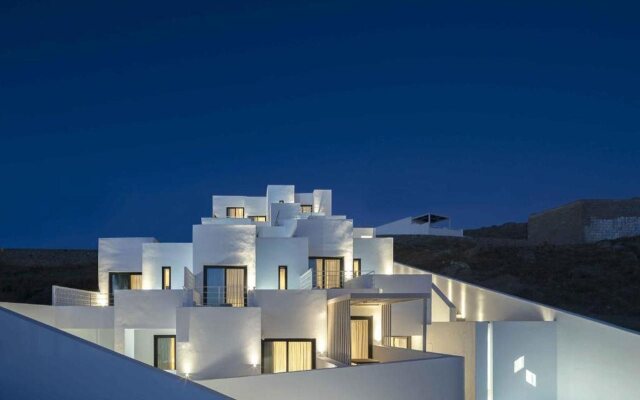 CUBIC Mykonos Seafront Design Suites