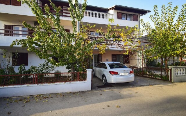 Apartments Pesic / Two Bedroom A2