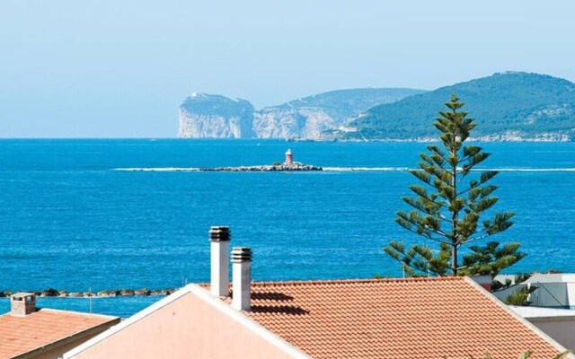 Champagne Apatment With Sea View