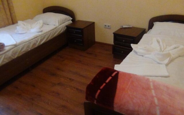 Guest House Mirniy