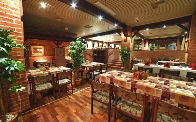 Hotelli-Ravintola Lapuahovi