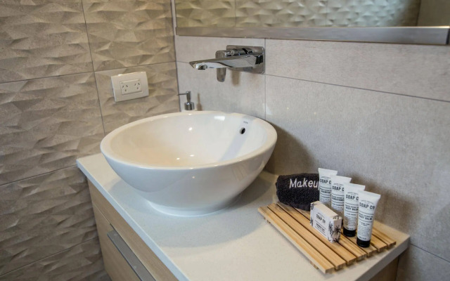 Te Anau Deluxe Apartments