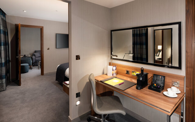 Crowne Plaza London Heathrow T4, an IHG Hotel