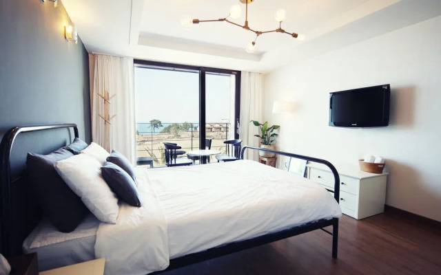 Kkeulim 365 pension and guest house