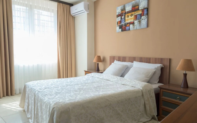 Maxxy Apartments