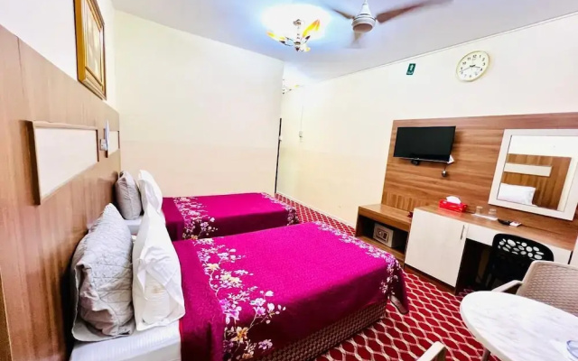 Al Ahrar Hotel