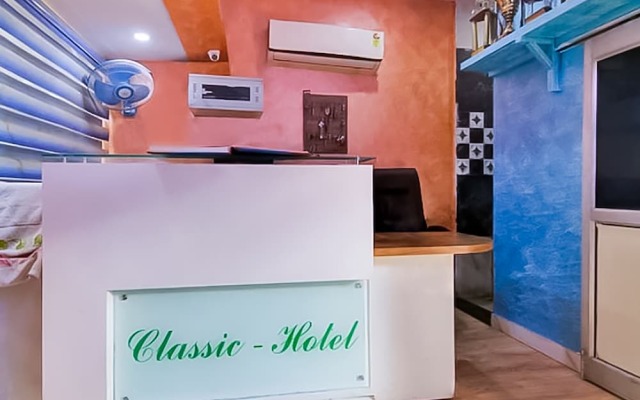 Roomshala 121 Hotel Classic