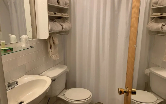 Ledge Rock at Whiteface