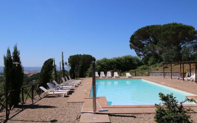Belvilla by OYO Mansion in Montefiascone With Pool