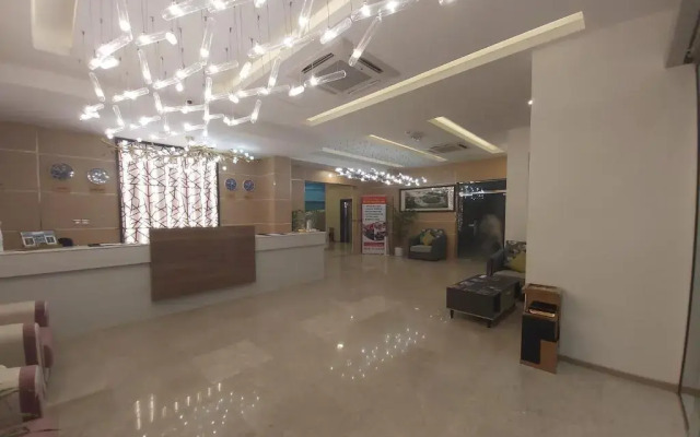 Season Inn Hotel