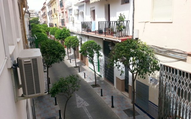 Beautiful apartment in Fuengirola w/ Outdoor swimming pool, WiFi and 2 Bedrooms