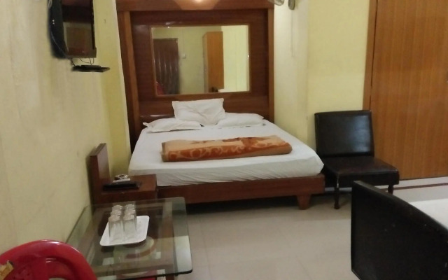 Hotel Dolphin