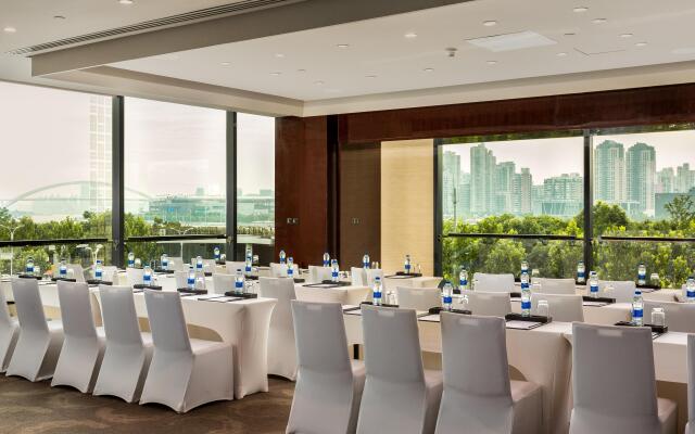 InterContinental Shanghai Expo by IHG